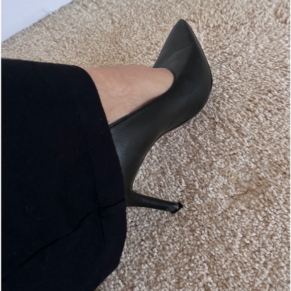 Leather classic heels - Picture 4 of 14